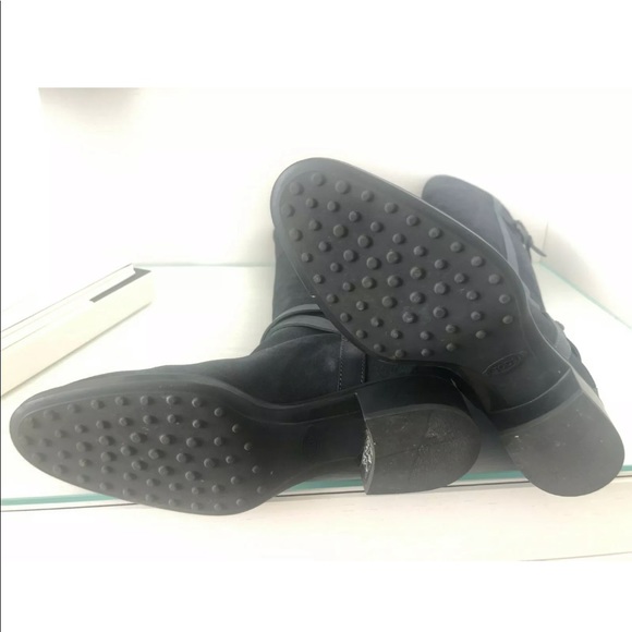 TOD”S NAVY RIDING BOOTS SIZE 40, BOUGHT FOR $1300 - Picture 3 of 6